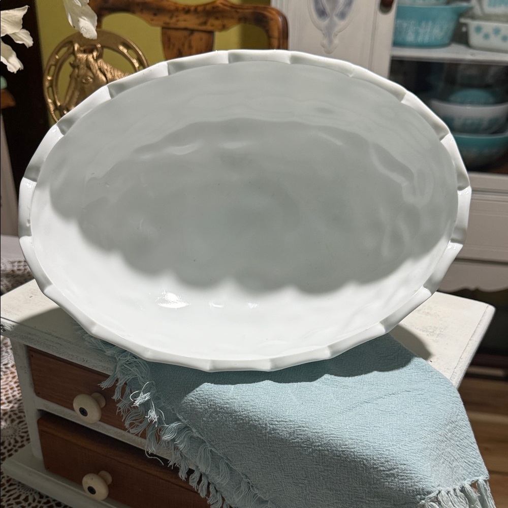Flash sale🔥💥White Embossed Indiana milk glass fruit bowl footed harvest grape - Picture 11 of 12